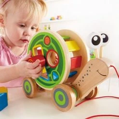 Cheap 😍 Hape Pull-along animal auger with sorting function 🤩 -Toys for Toddlers (12+ m) Shop hape nachziehtier schnecke mit sortierfunktion e0349 d2